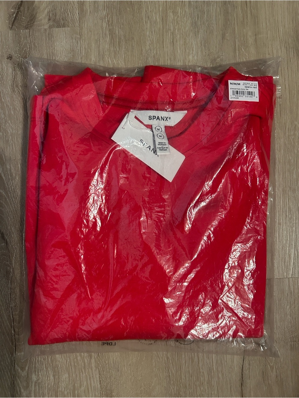 SPANX Red Crewneck Tee - Brand new in bag - Picture 3 of 3
